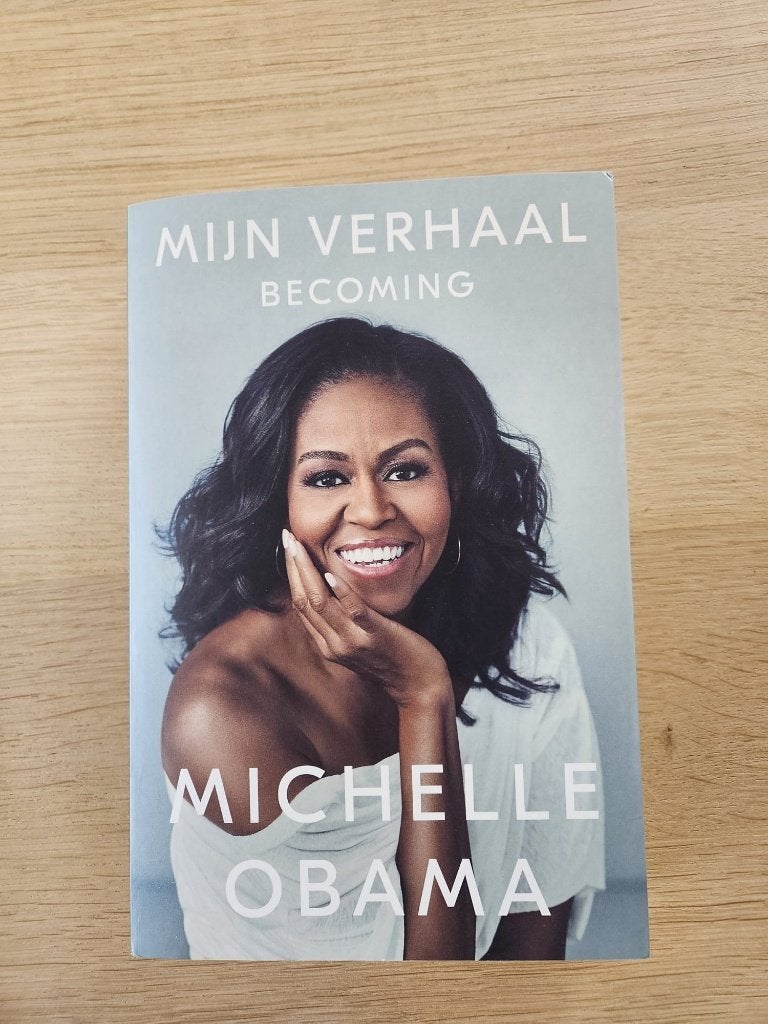 Boek Mijn Verhaal Michelle Obama, Boeken, Ophalen of Verzenden, Zo goed als nieuw, Politiek