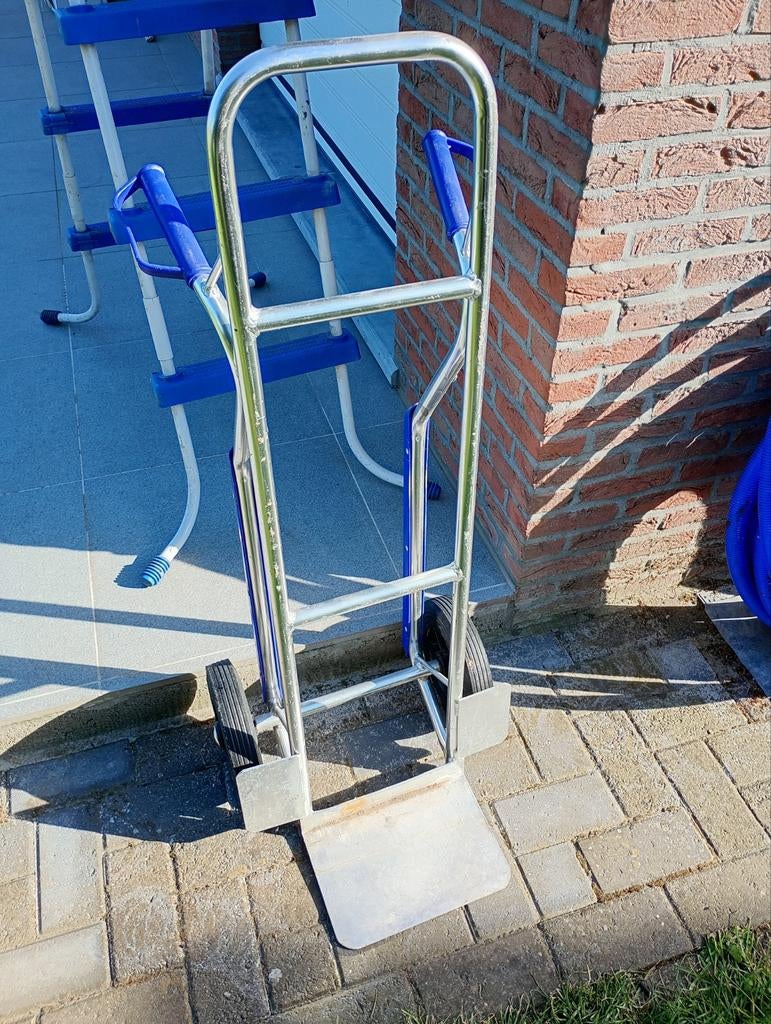 Steekwagen, Ophalen