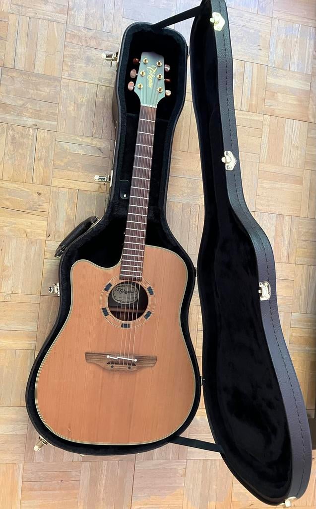 Takamine EN-10C pour gaucher à vendre avec étui d'origine, Musique & Instruments, Enlèvement ou Envoi, Comme neuf