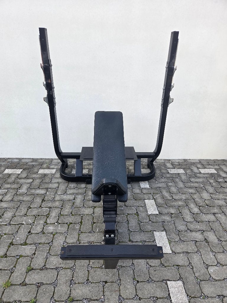 Technogym Pure Strenght Olympic Incline Bench, Ophalen, Zo goed als nieuw, Armen, Fitnessbank