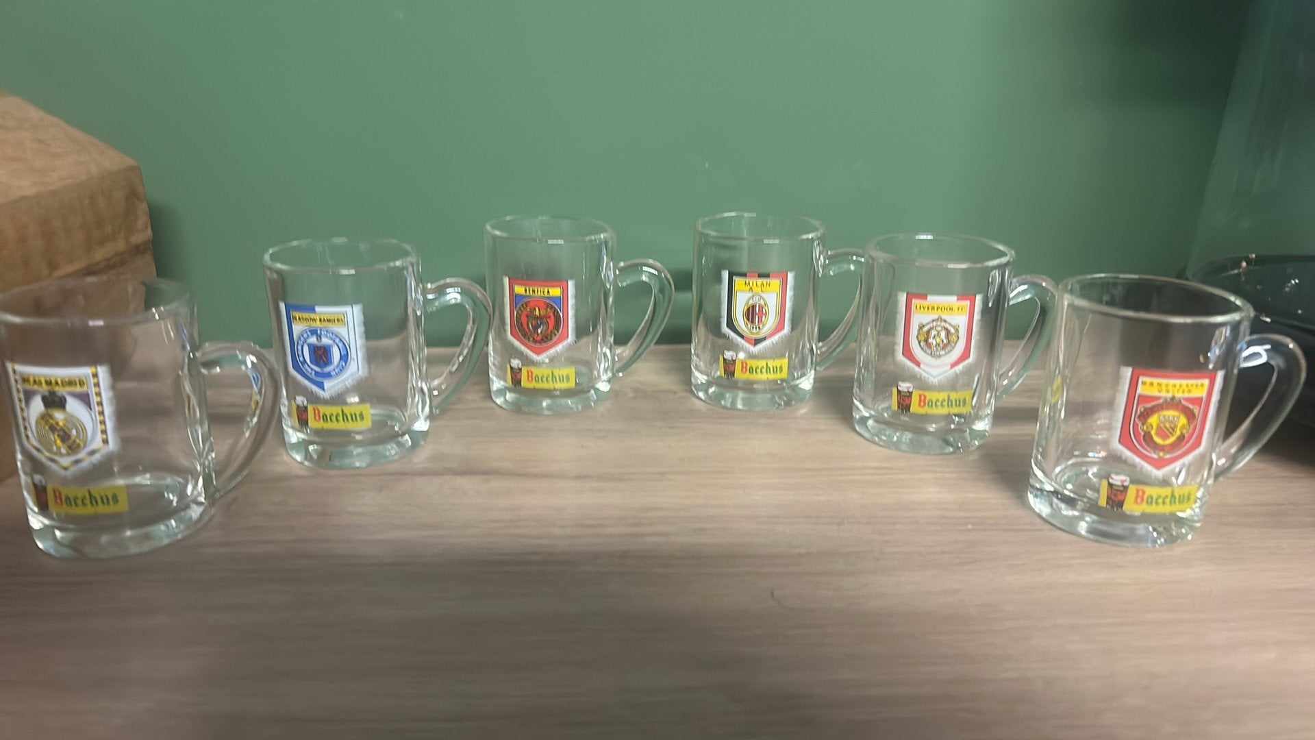 6 kleine Bacchus voetbalbekers, Verzamelen, Ophalen of Verzenden, Gebruikt, Glas of Glazen