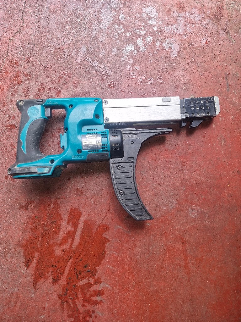 Makita gyproc automatischvijsmachine, Doe-het-zelf en Bouw, Ophalen, Zo goed als nieuw