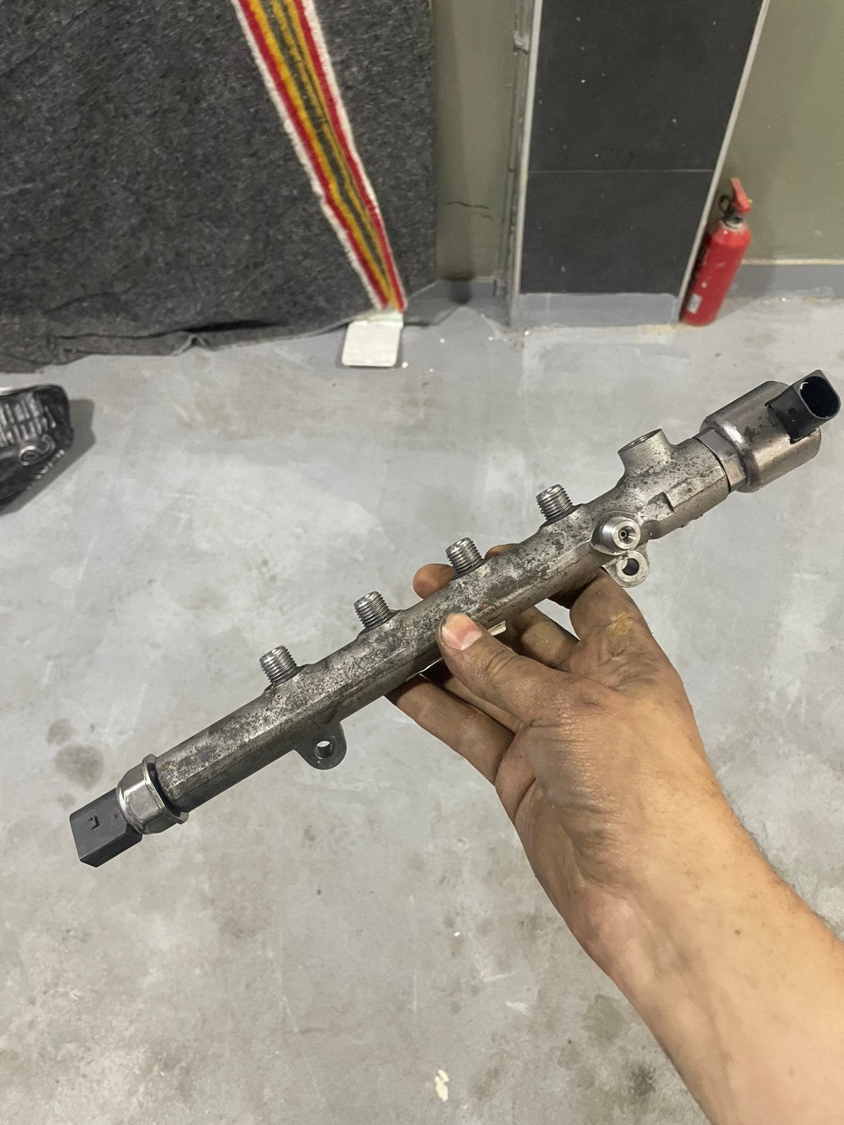 Rampe injection mercedes w639 DELPHI, Enlèvement ou Envoi