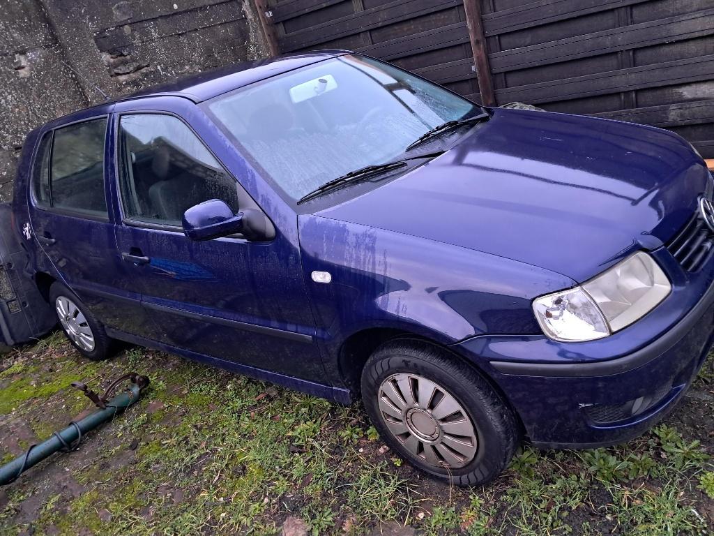 VW polo 1.4 benzine automaat export, Auto's, Volkswagen, Stof, 4 cilinders, Blauw, 5 zetels