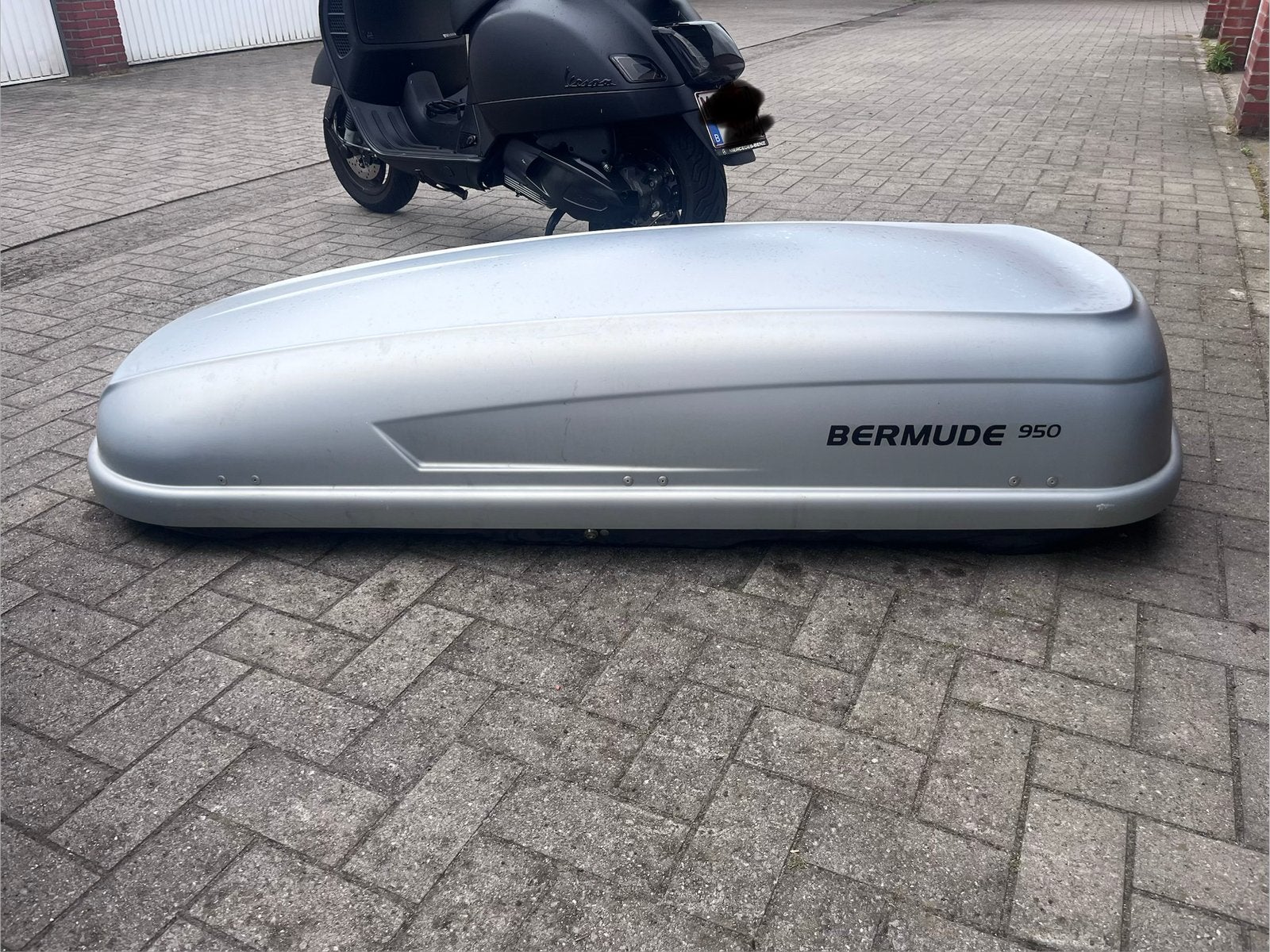 Bermude 950 dakkoffer, Ophalen, Zo goed als nieuw