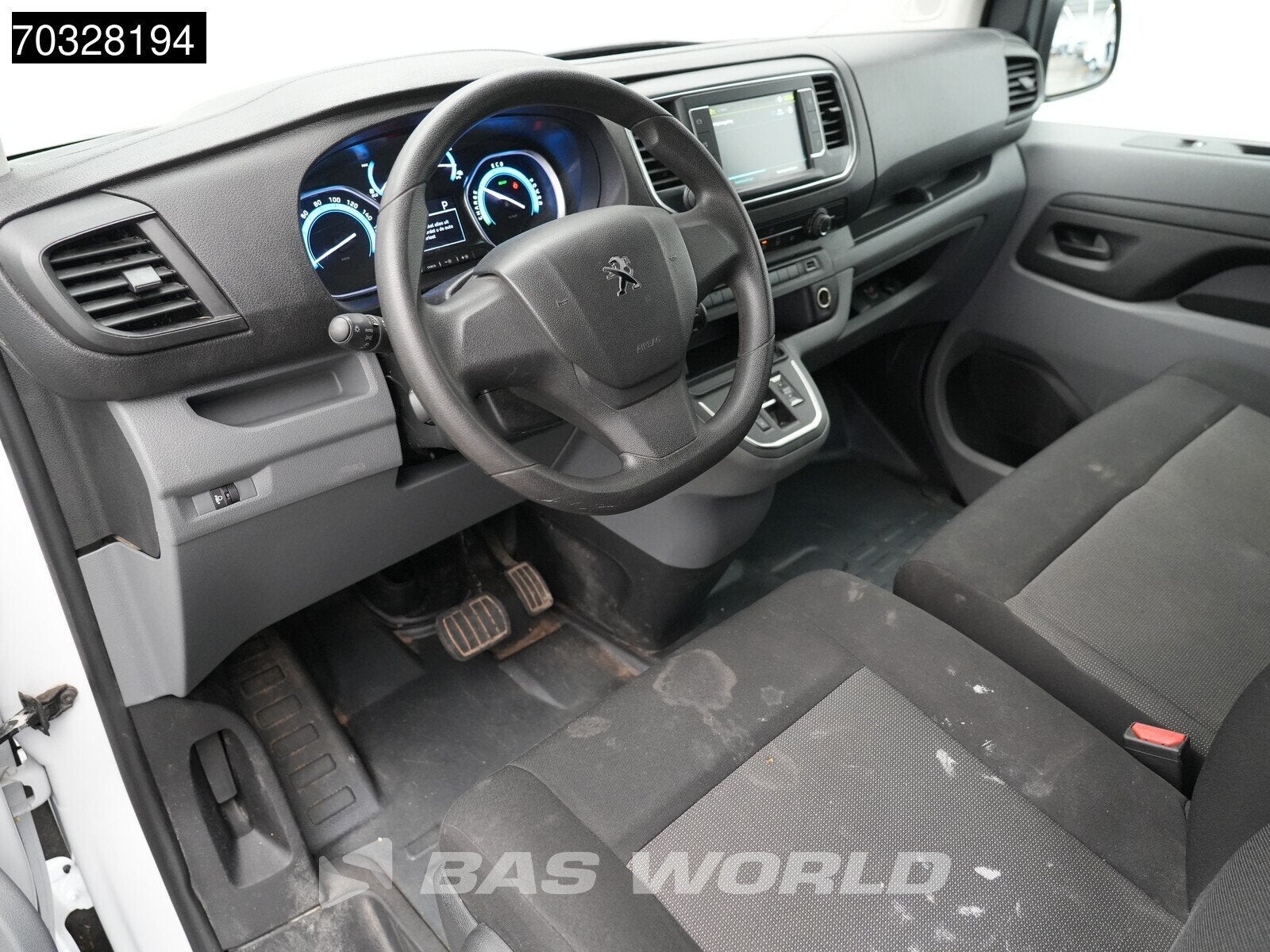 Peugeot e-Expert 136pk Elektrisch 50kWh 230km WLTP L3H1 Airc, Auto's, Stof, Gebruikt, 136 pk, Wit