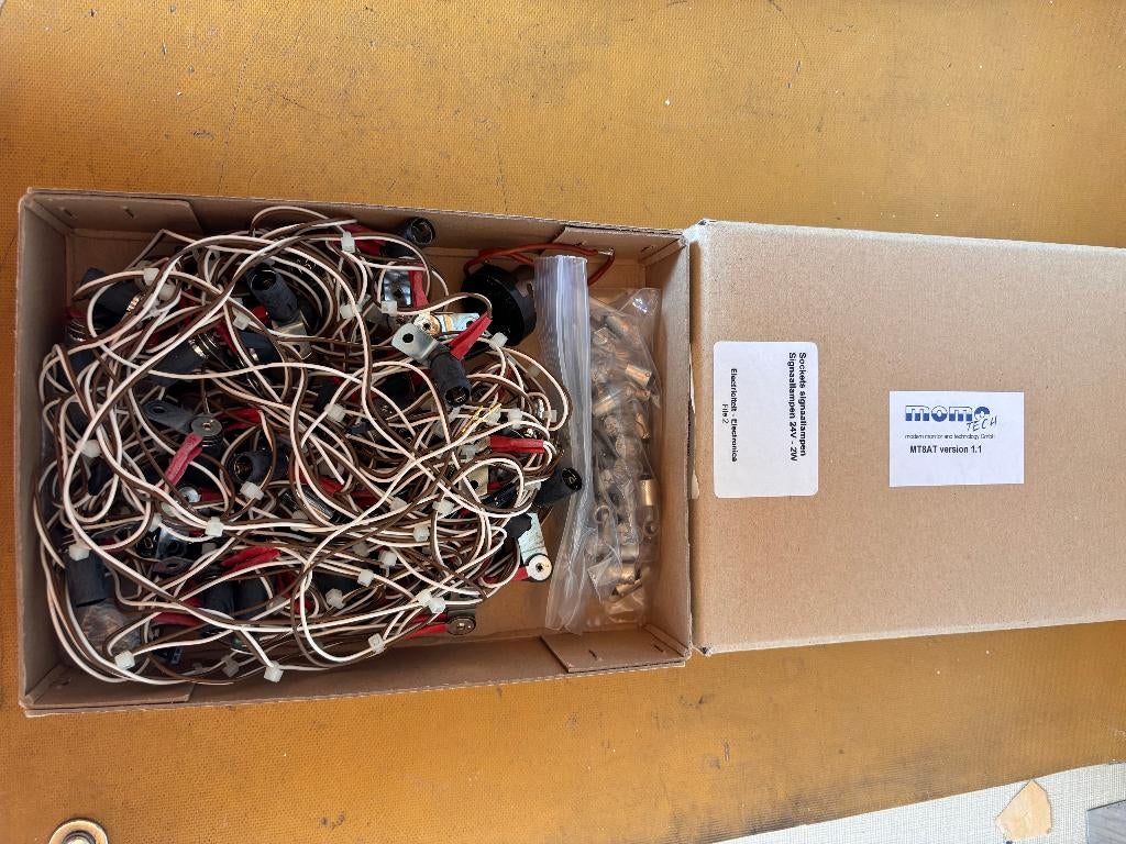 Douilles pour feux de signalisation, Enlèvement