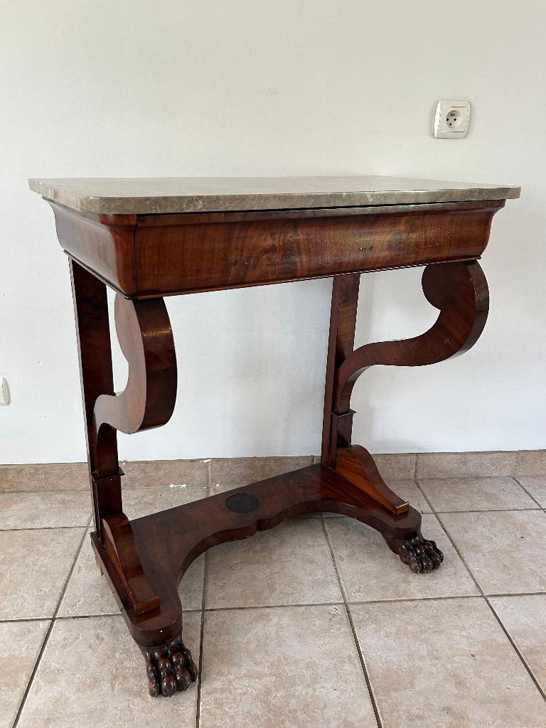 Console d'époque Louis-Philippe, placage d'acajou et marbre, Enlèvement