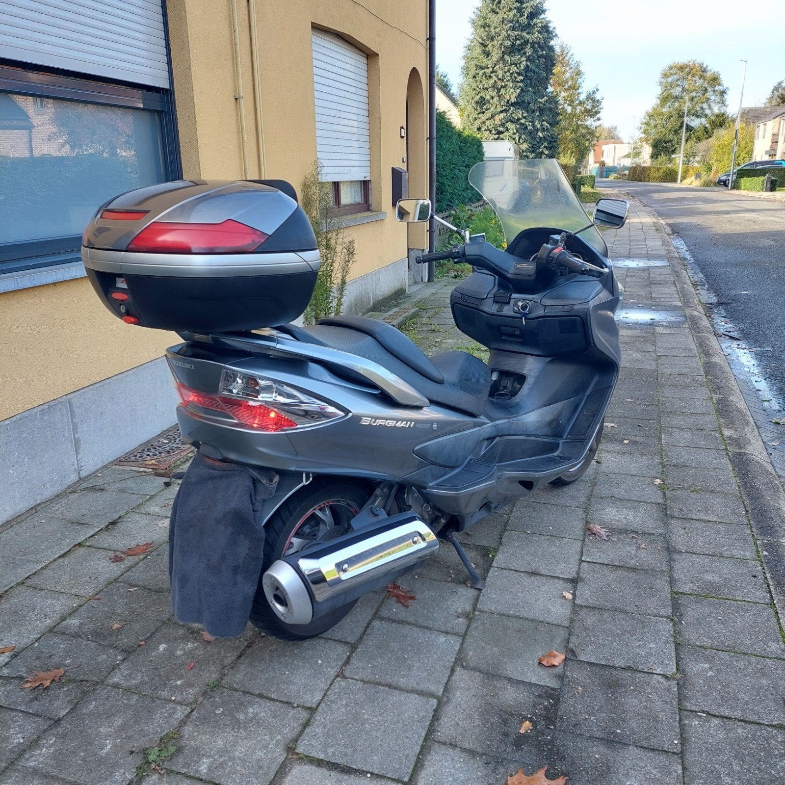 mooie suzuki burgman 400 ABS, Motos, Scooter, Particulier, 400 cm³, 12 à 35 kW