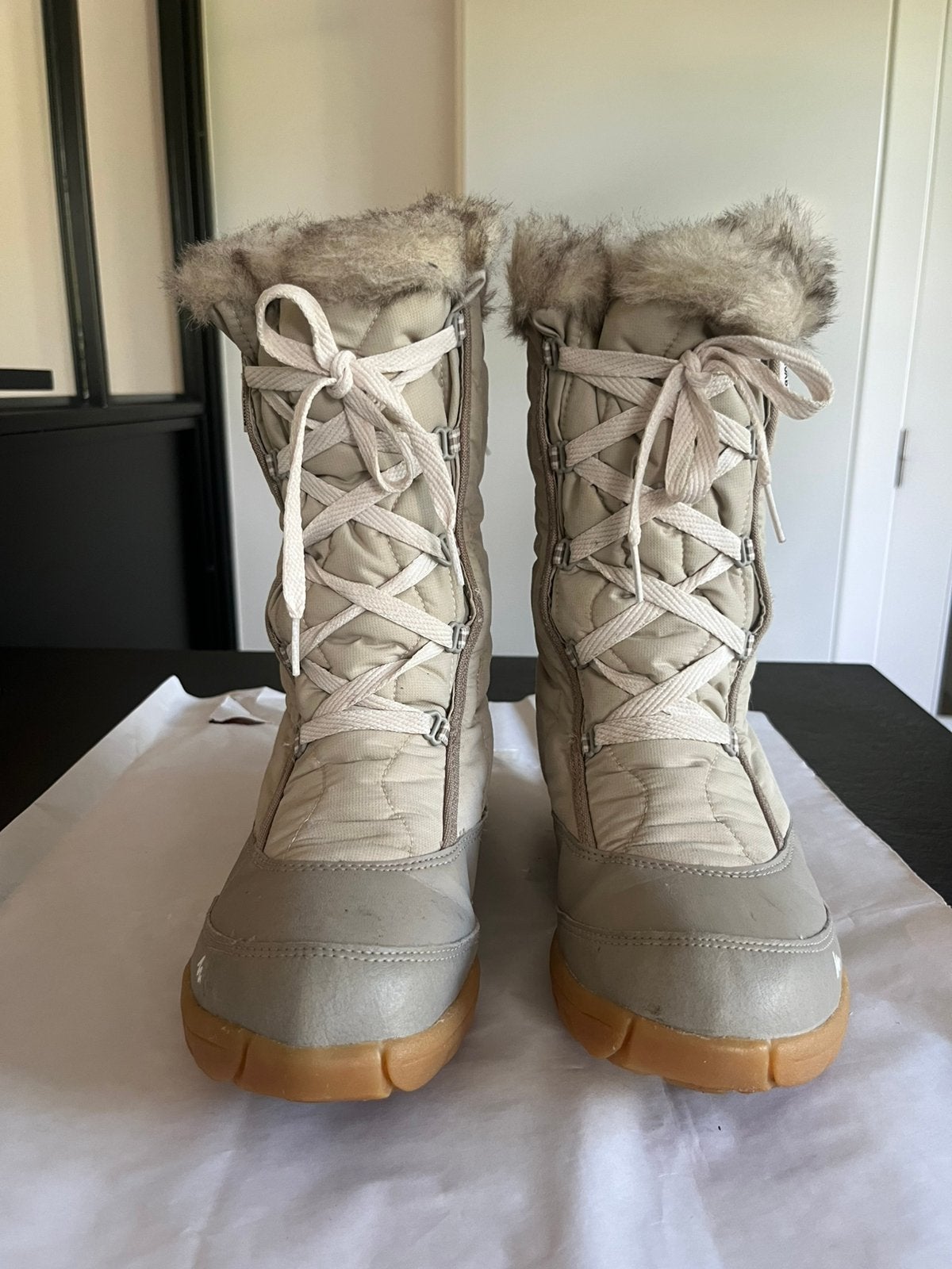 Bottes de neige Quechua taille 36, Vêtements | Femmes, Enlèvement, Comme neuf