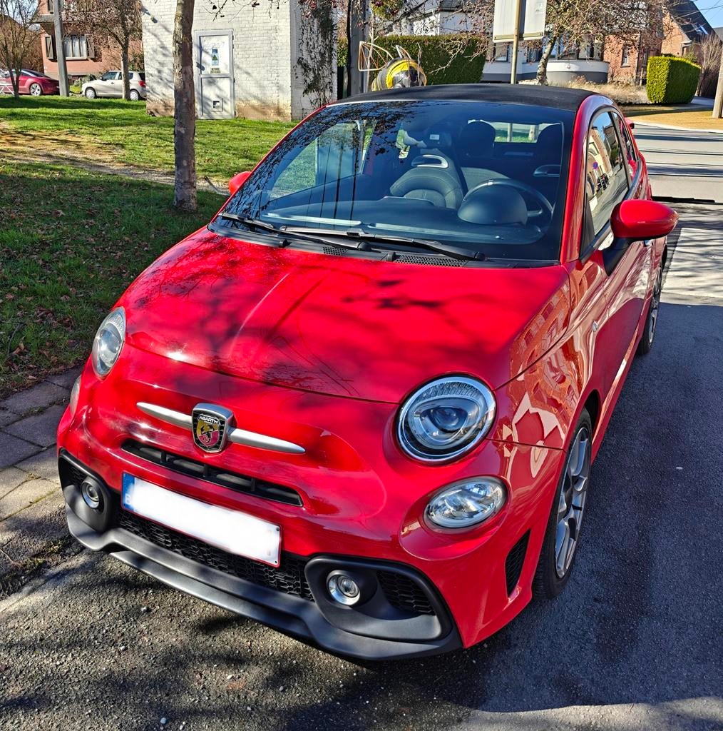 Abarth 595C, Autos, Abarth, Particulier, 500C, Bluetooth, Toit ouvrant, Essence, Euro 6, Cabriolet, 2 portes, Boîte manuelle, Rouge