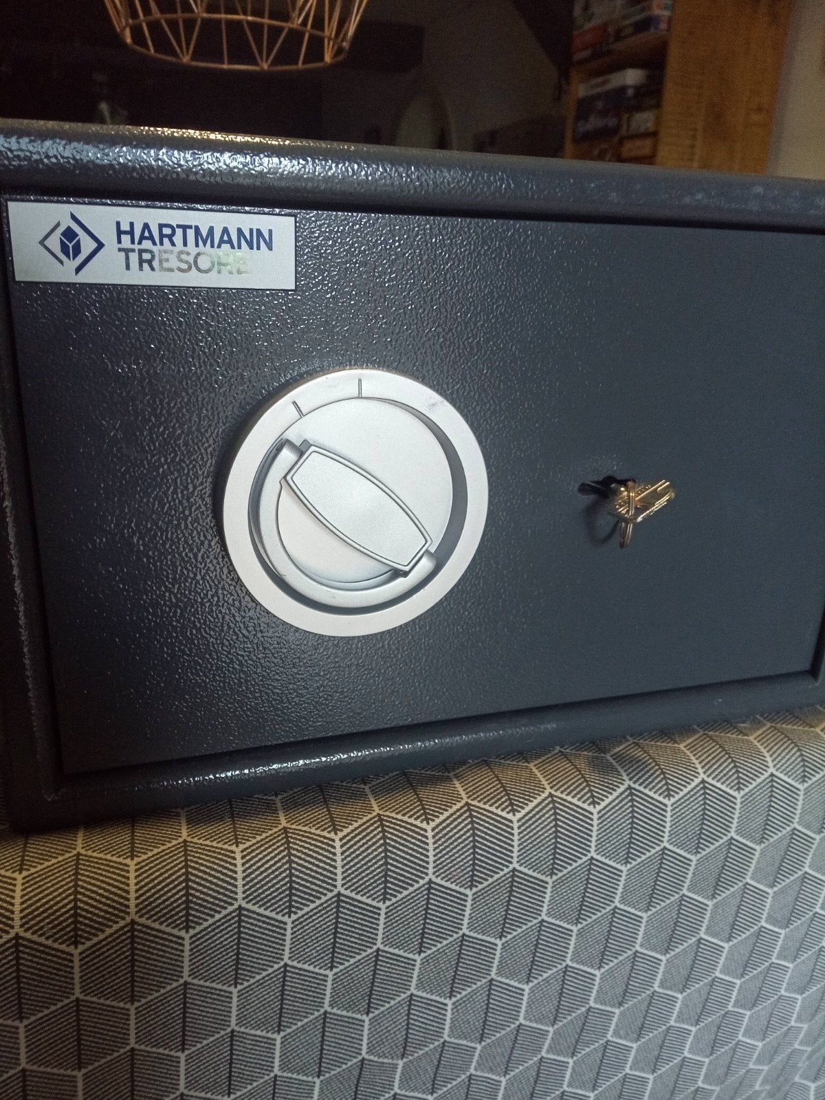 coffre fort Hartmann., Enlèvement