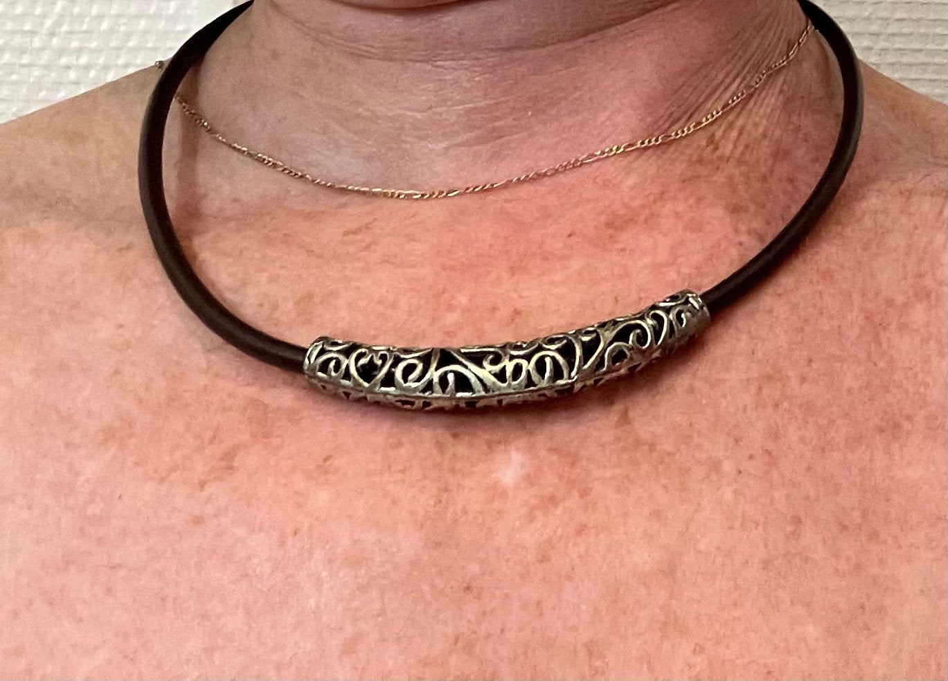 Elegante kleine ketting, Ophalen of Verzenden, Zo goed als nieuw, Bruin, Zilver