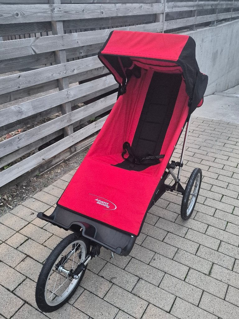 Advanced Freedom push chair., Ophalen, Inklapbaar, Gebruikt, Duwrolstoel