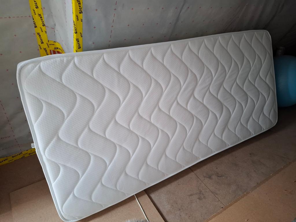 Matelas Sleepy Comfort 90x200 non utilisé, Enlèvement