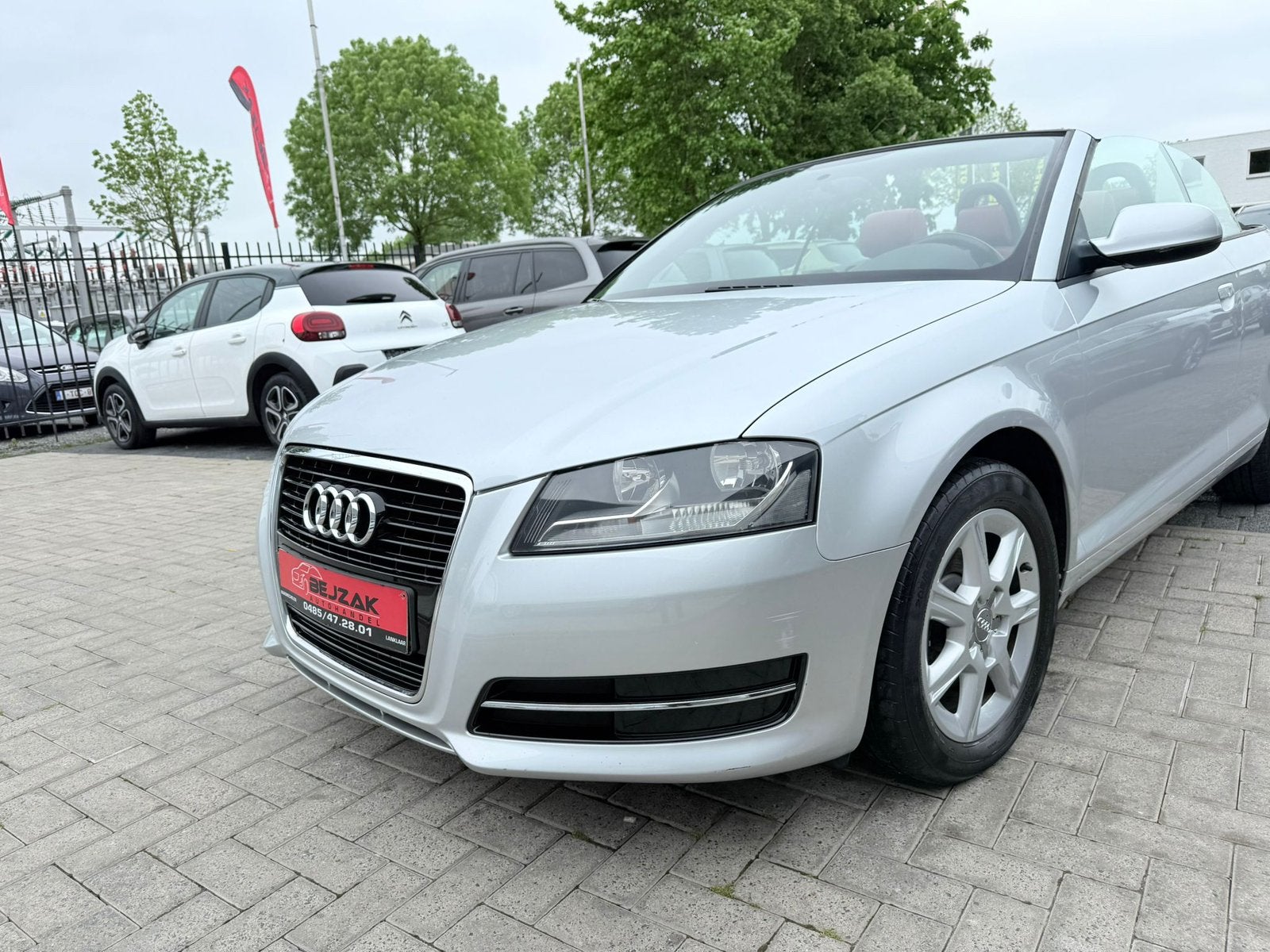 Audi A3 Cabrio 1.2TFSI 1j garantie Rood interieur nette staa, Autos, Euro 5, Achat, Entreprise, Boîte manuelle