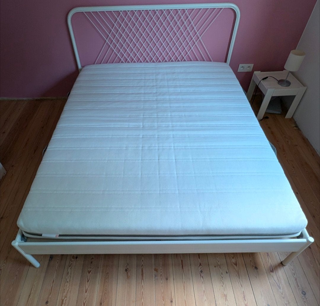 Bed 140&200 met lattenbodem en matras, Ophalen, Wit, Tweepersoons, 140 cm