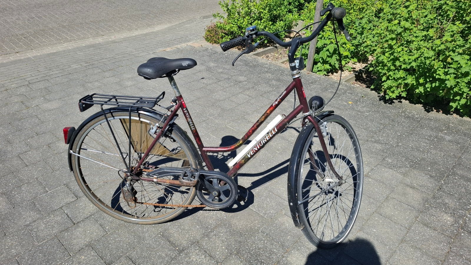 Damesfiets Venturelli, Ophalen