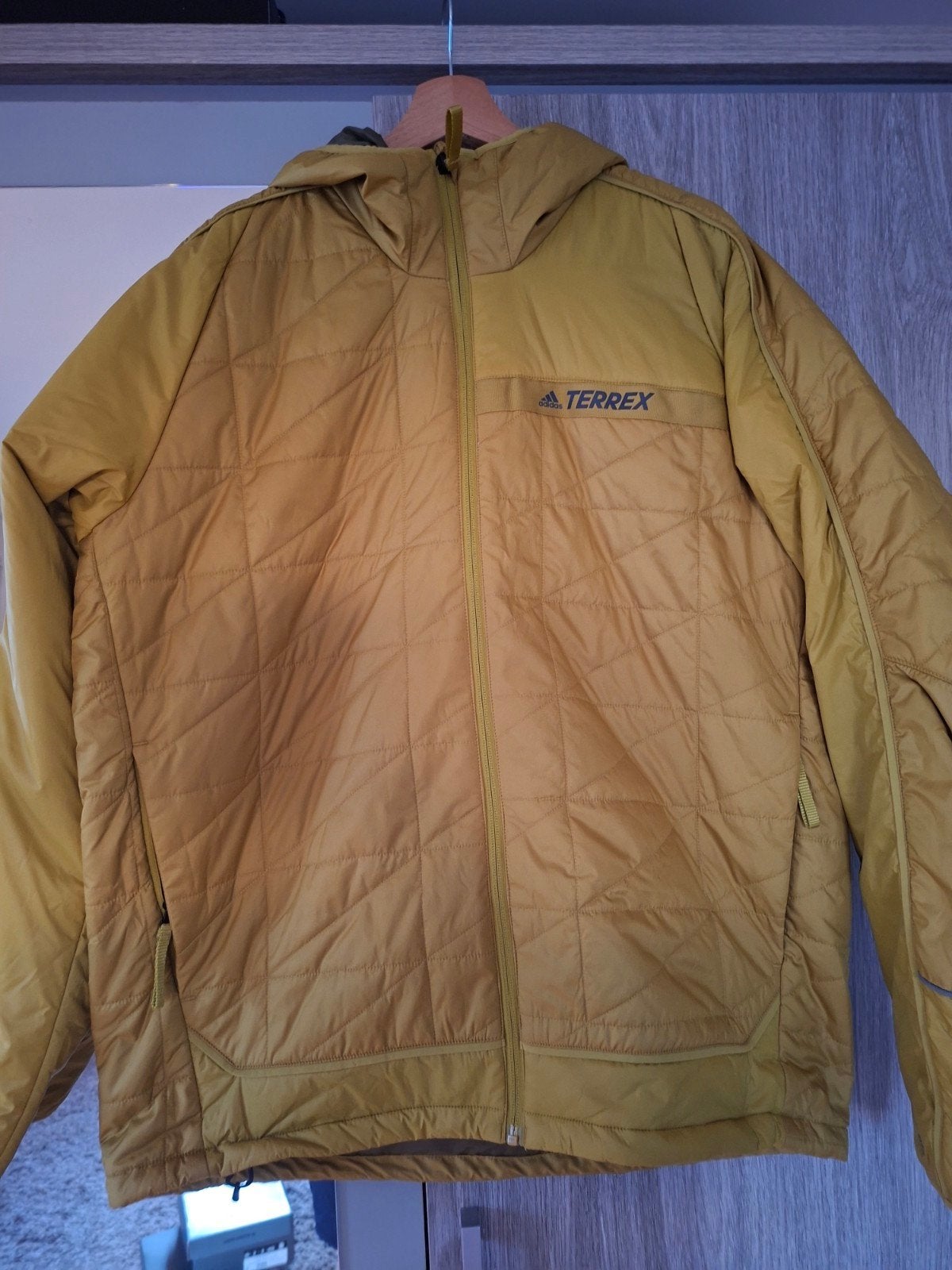jas Adidas large nieuw, Kleding | Heren, Jassen | Zomer, Ophalen of Verzenden