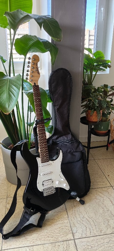 Guitare électrique, Musique & Instruments, Instruments à corde | Guitares | Électriques, Enlèvement, Utilisé, Solid body, Autres marques