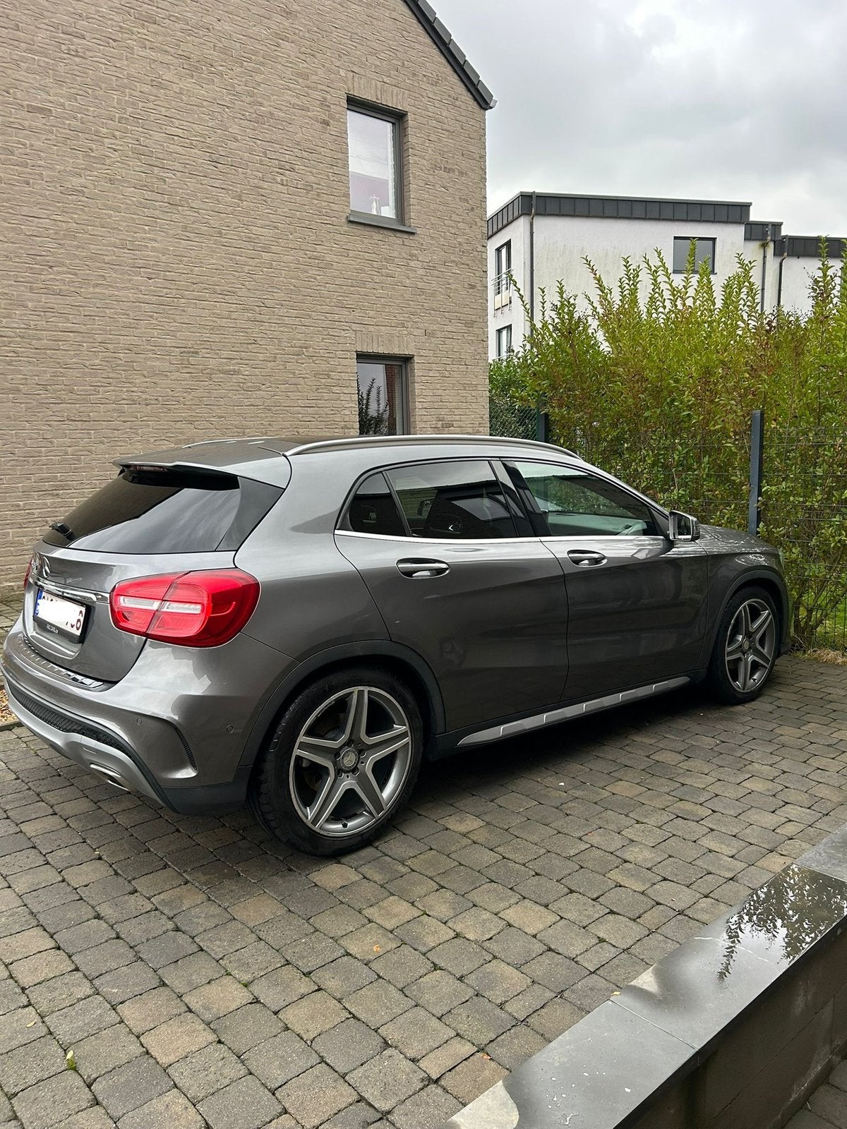 MERCEDES GLA 200d (2.2l) AMG FULL - 95.000km, Autos, Mercedes-Benz, Achat, Euro 6, Noir, 5 portes