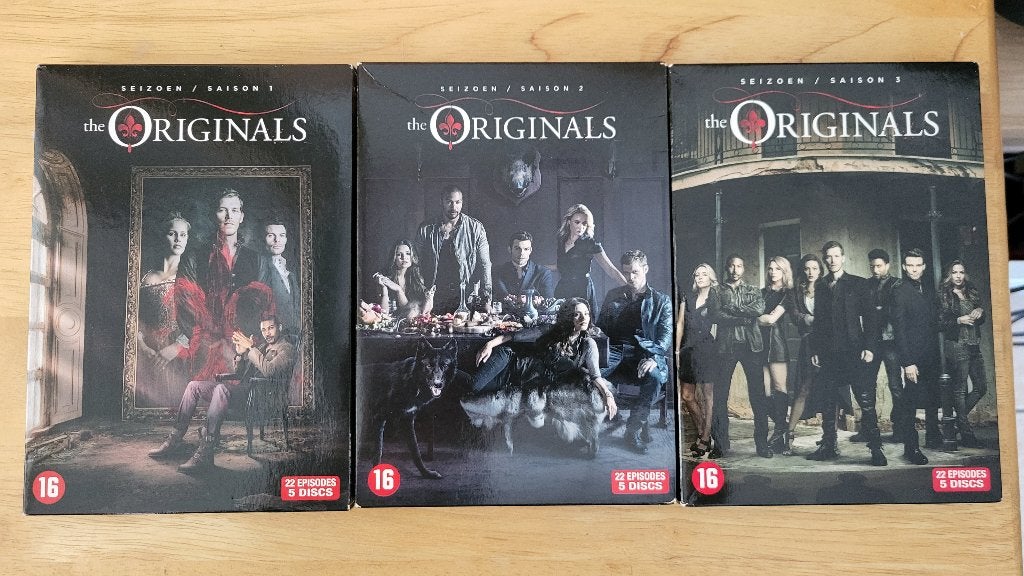 Lot coffrets DVD The Originals saisons 1 à 3, Cd's en Dvd's, Ophalen, Bonusmateriaal, Vanaf 16 jaar, Seizoen 1
