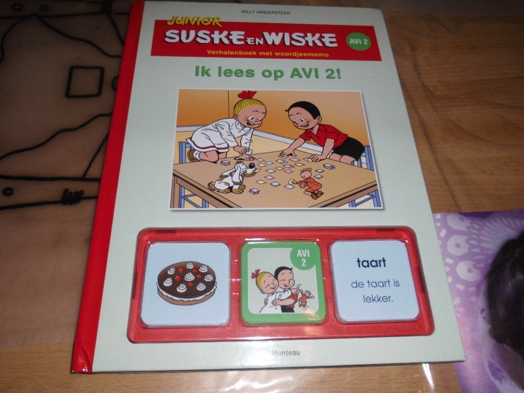 NIEUW junior suske en wiske boek met memo, Ophalen of Verzenden, Nieuw, Taal en Lezen