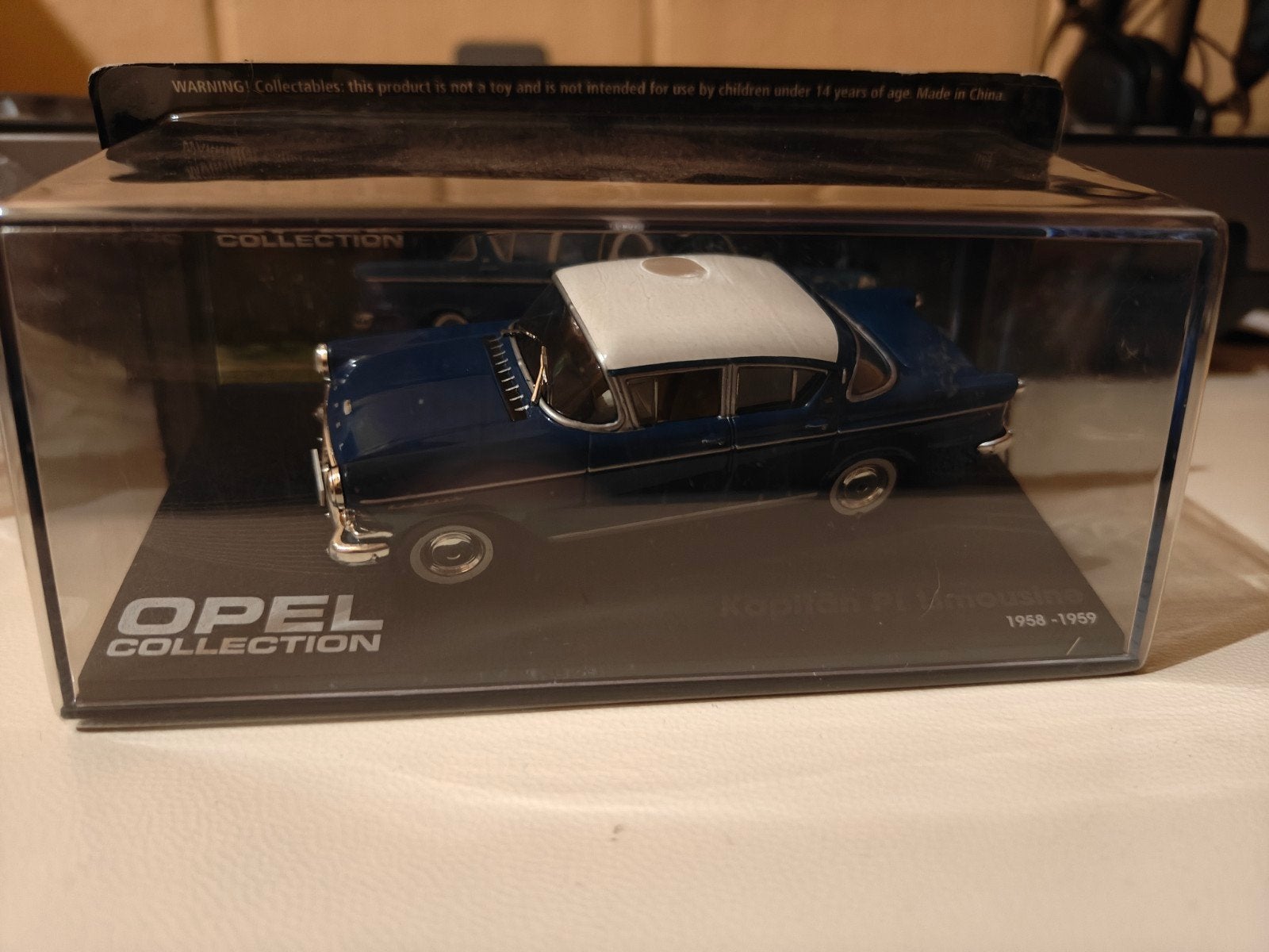 Opel Kollektion Opel Kapitan P1 1/43, Enlèvement ou Envoi