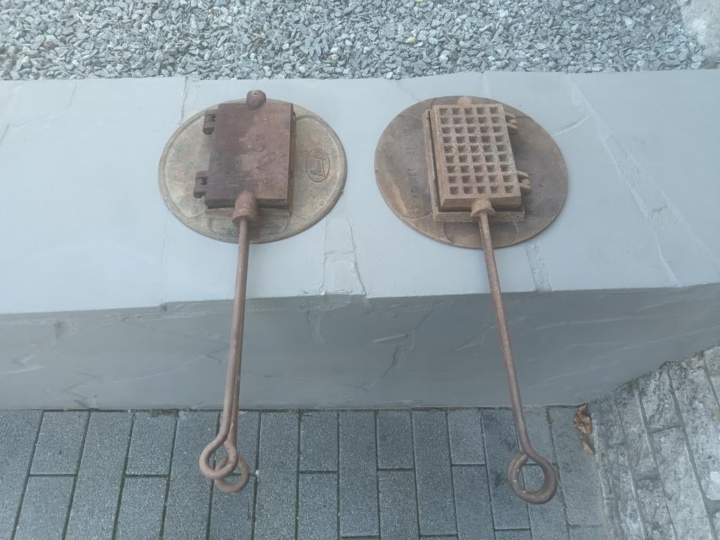 ensembles de gaufriers en fonte avec plateau tournant, Enlèvement