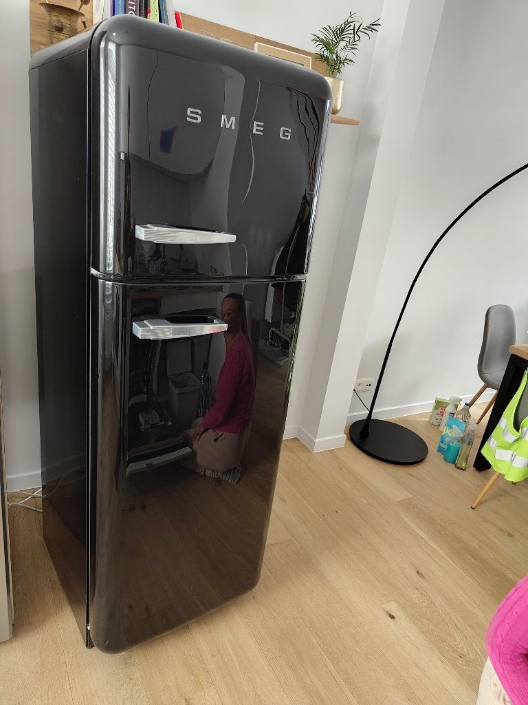 Smeg koelkast, Elektronische apparatuur, 200 liter of meer, Ophalen, Gebruikt, Met vriesvak