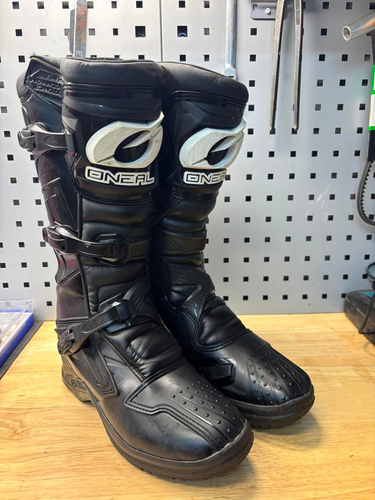 Motorcross botten, Motoren, Ophalen