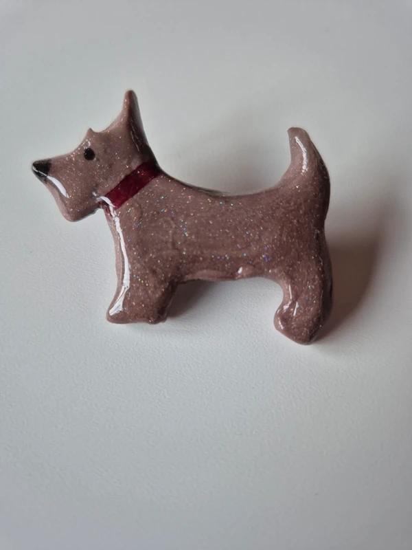 broche Scottie, Bijoux, Sacs & Beauté, Broches, Enlèvement, Neuf, Autres matériaux