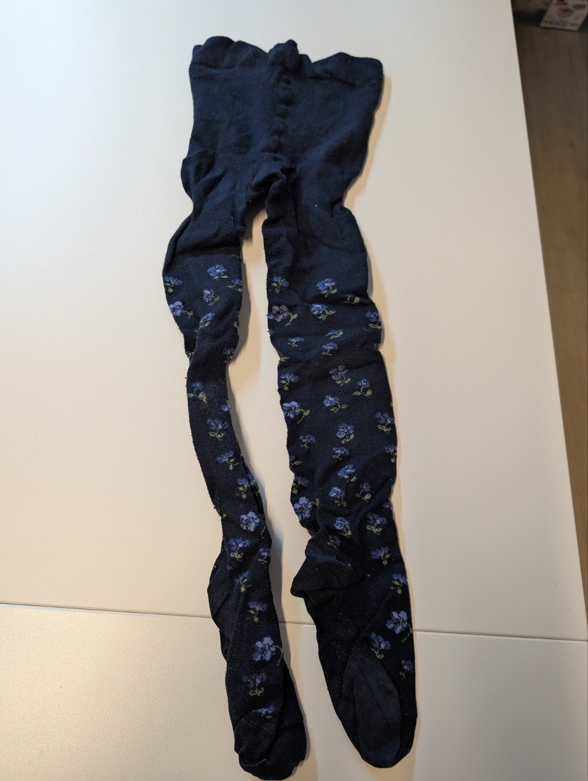 Falke donker blauwe broekkousen met bloemetjes voor 7-8 jaar, Overige typen, Falke, Meisje, Ophalen of Verzenden