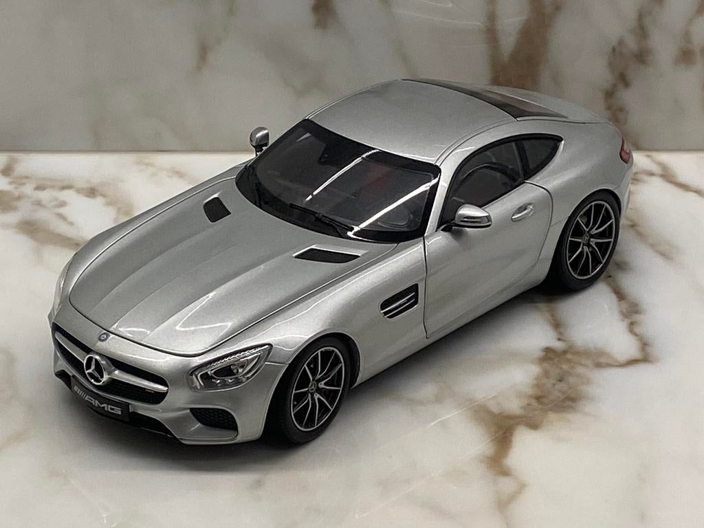 Norev Mercedes-Benz AMG GT, Ophalen of Verzenden, Zo goed als nieuw, Auto, Norev