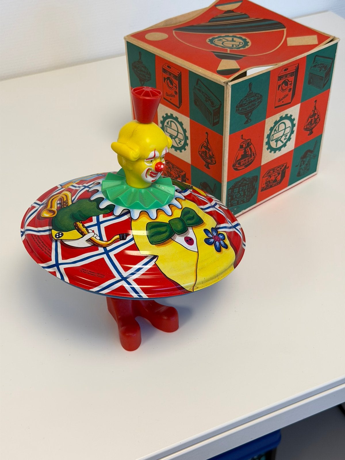Boîtes de conserve vintage Karl Rohrseitz Clown Tol l'Ouest,, Enlèvement ou Envoi