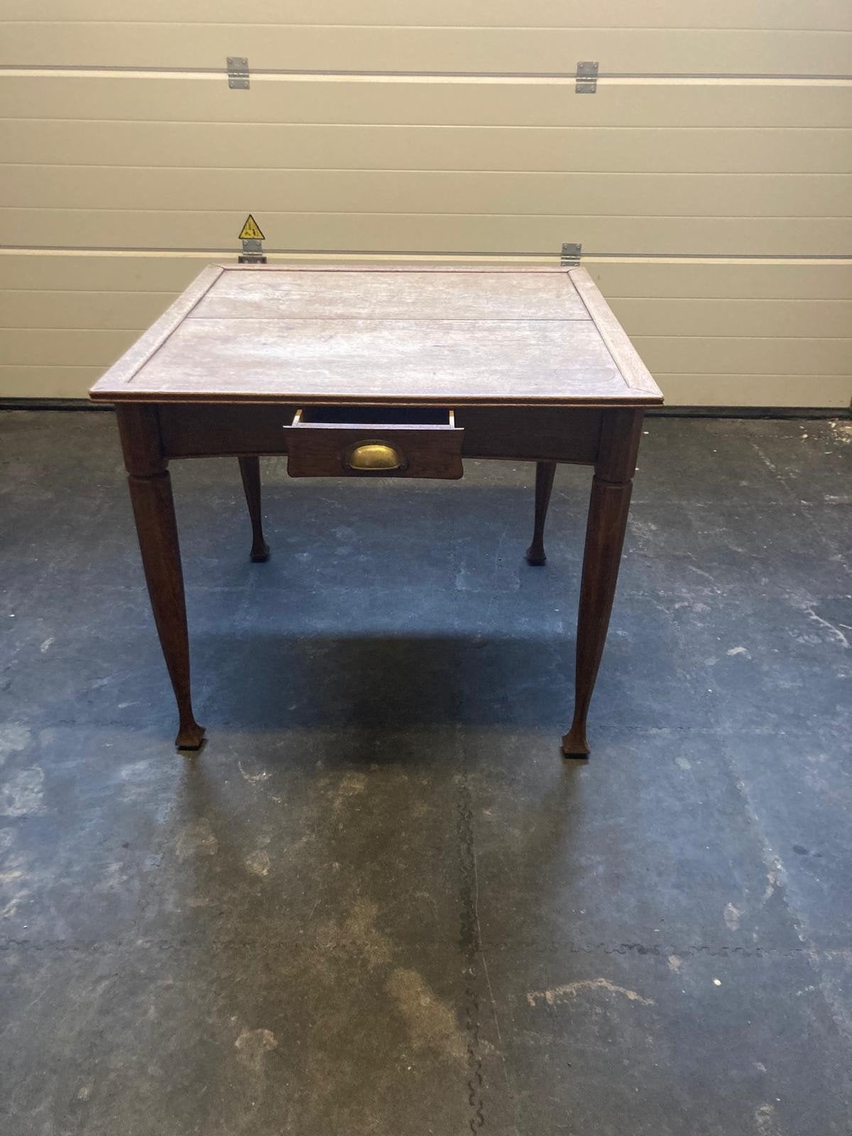 Table de bridge, Ophalen