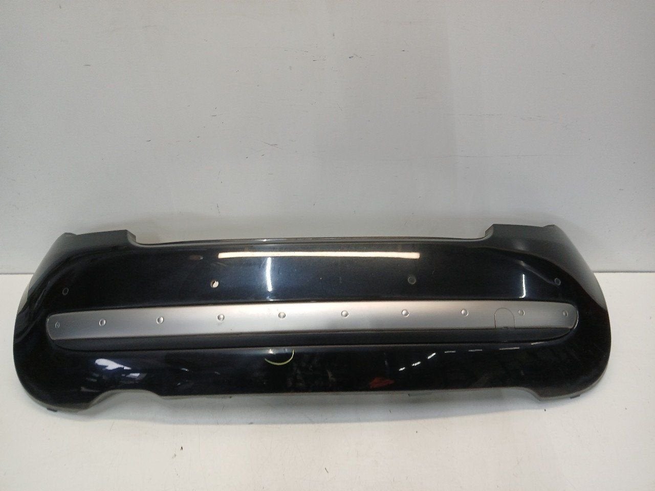 Bumper achter Fiat 500, Onderdelen@venauto.nl, Van der Ven Autorecycling B.V., Arrière, Ettenseweg 76, 4706 PB Roosendaal, The Netherlands