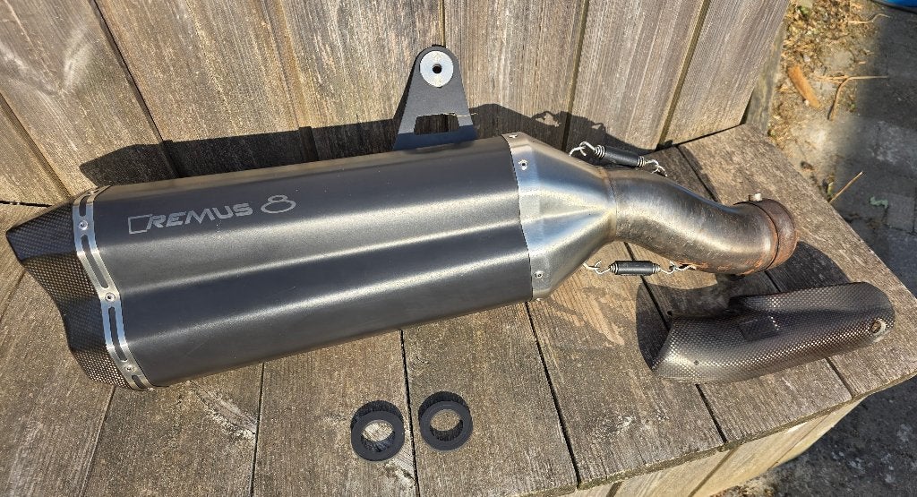 Echappement REMUS 8 pour BMW R1200GS LC, Motos, Enlèvement, Utilisé
