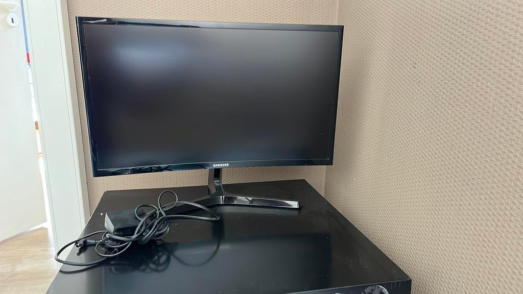 Samsun 24” / 24 inch screen, Computers en Software, Monitoren, Ophalen, Gebruikt