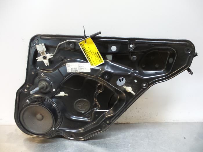 Mécanique vitre 4portes arrière droite d'un Seat Leon (Leo, -, 3 mois de garantie, Utilisé, -
