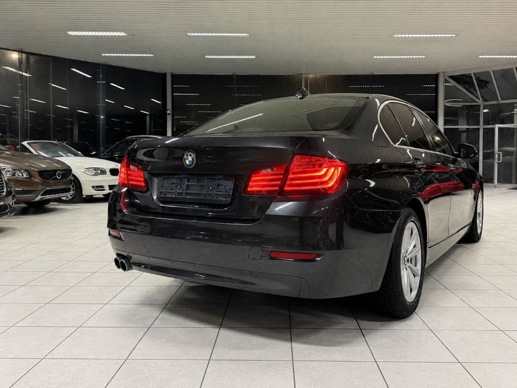 BMW 518D 100kW 2.0D Euro6b Bouwjaar 2015, 199.000km, Auto's, BMW, Automaat, Xenon verlichting, Leder, Bedrijf