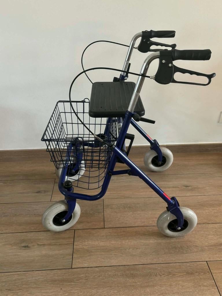 Tribune déambulateur 4 roues freins assise et panier, Divers, Déambulateurs, Pliable, Enlèvement