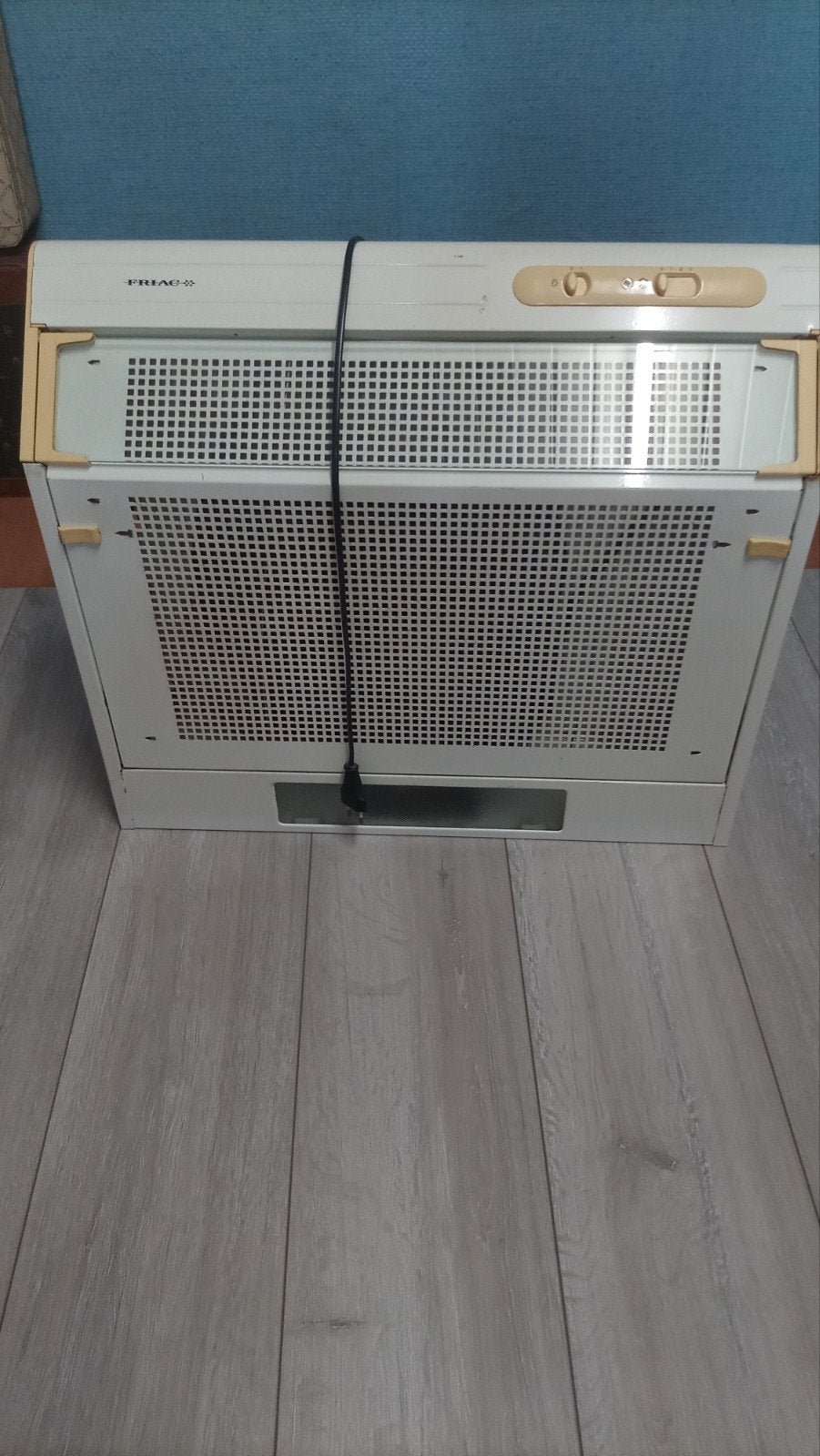 Witte Friac dampkap, Ophalen, Zo goed als nieuw, Inbouw, Onderbouw afzuigkap