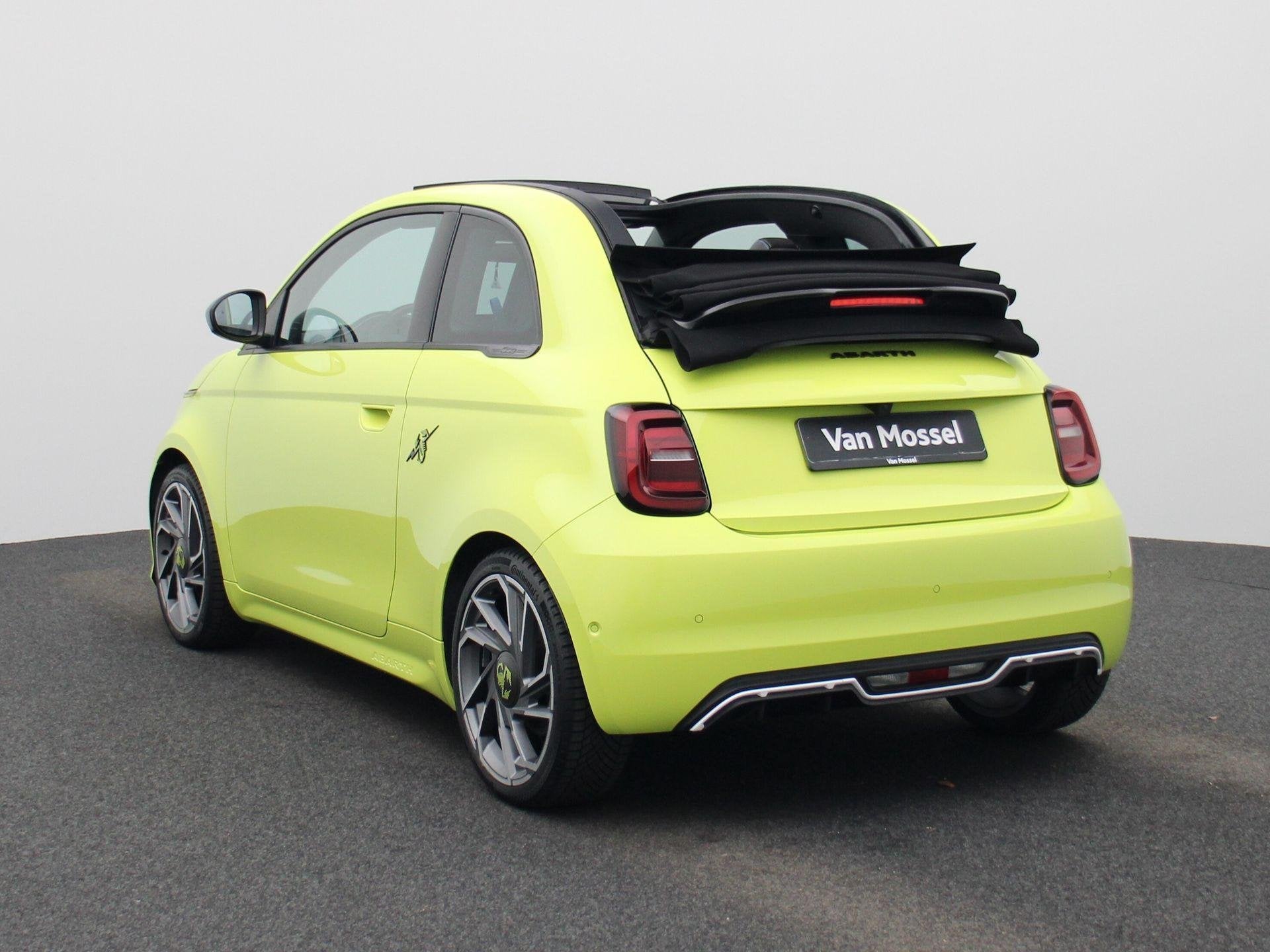 Fiat 500C Abarth Scorpionissima 42 kWh (automatique), 1305 kg, Entreprise, Carnet d'entretien, Alcantara