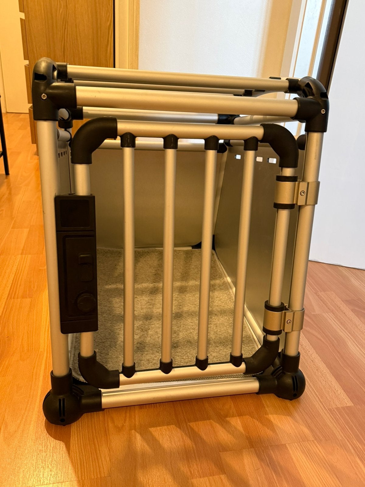 Autobench small, Dieren en Toebehoren, Ophalen, Zo goed als nieuw