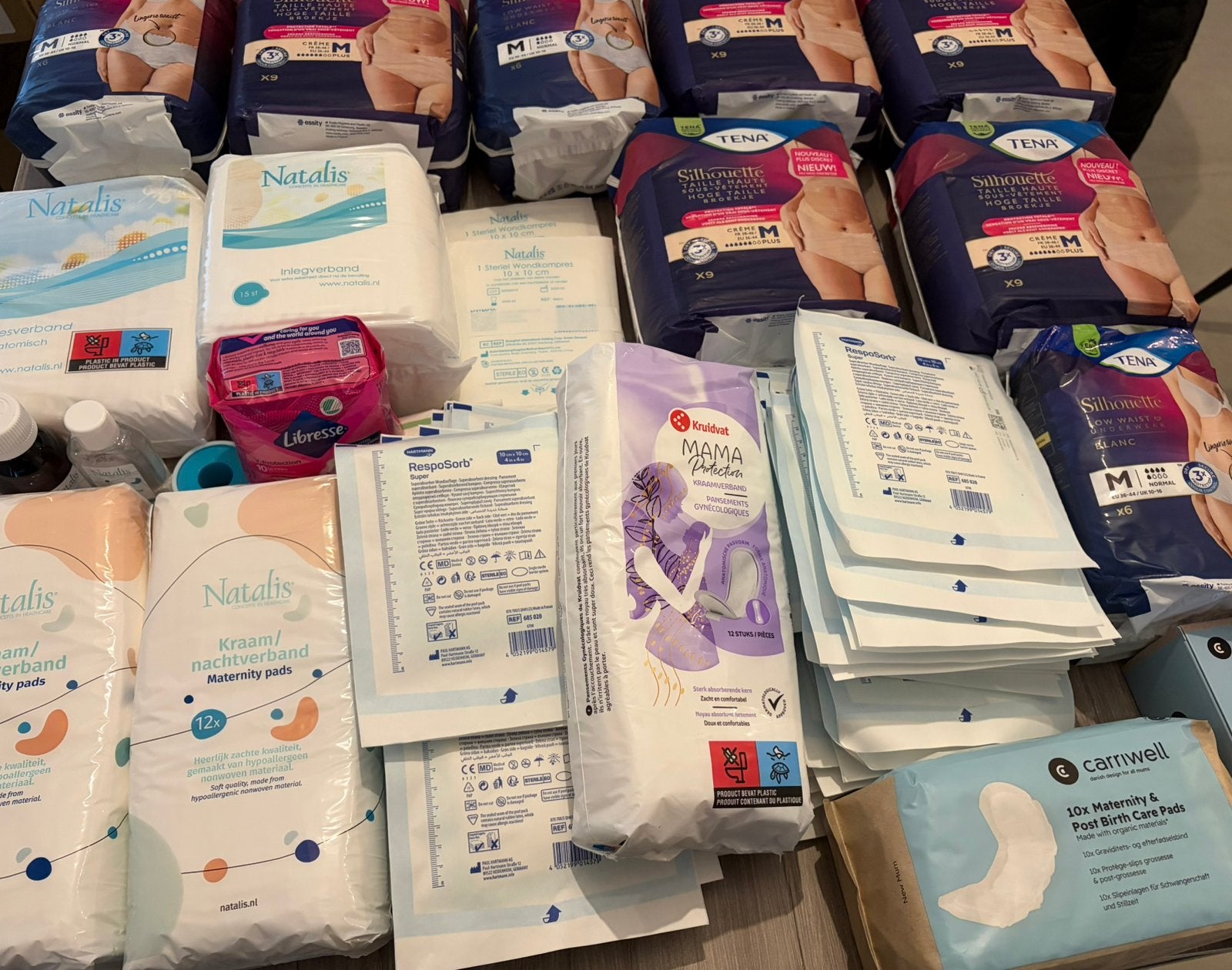 Groot lot postpartum artikelen Natalis, Tena, Carriwell, Handtassen en Accessoires, Uiterlijk | Lichaamsverzorging, Ophalen of Verzenden
