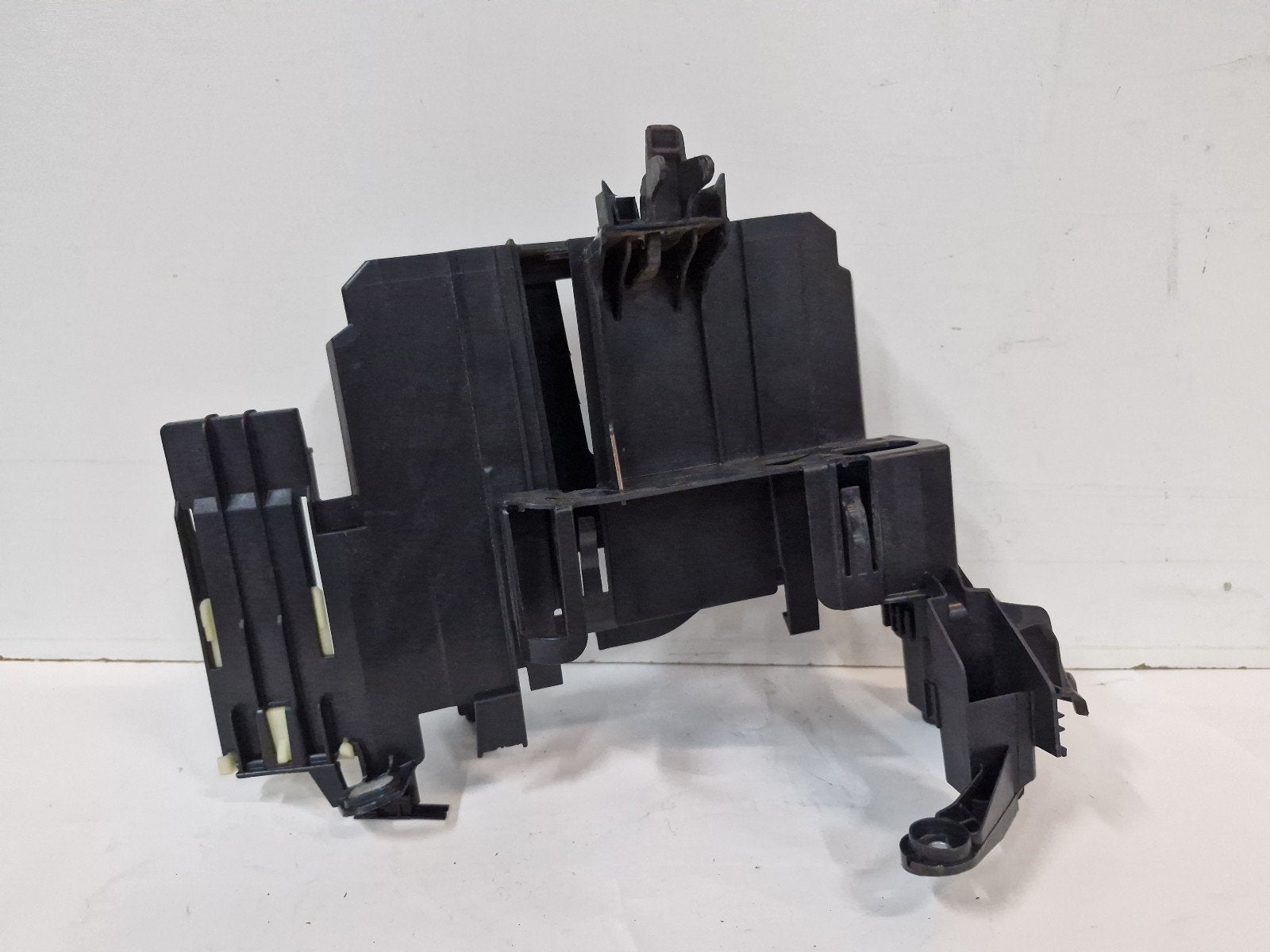 DIVERSEN HOUDER DME BMW 3 serie (G20) (12908650888), Auto-onderdelen, Gebruikt, BMW, Petuelring 130
80809  München, DE, Bayerische Motoren Werke AG