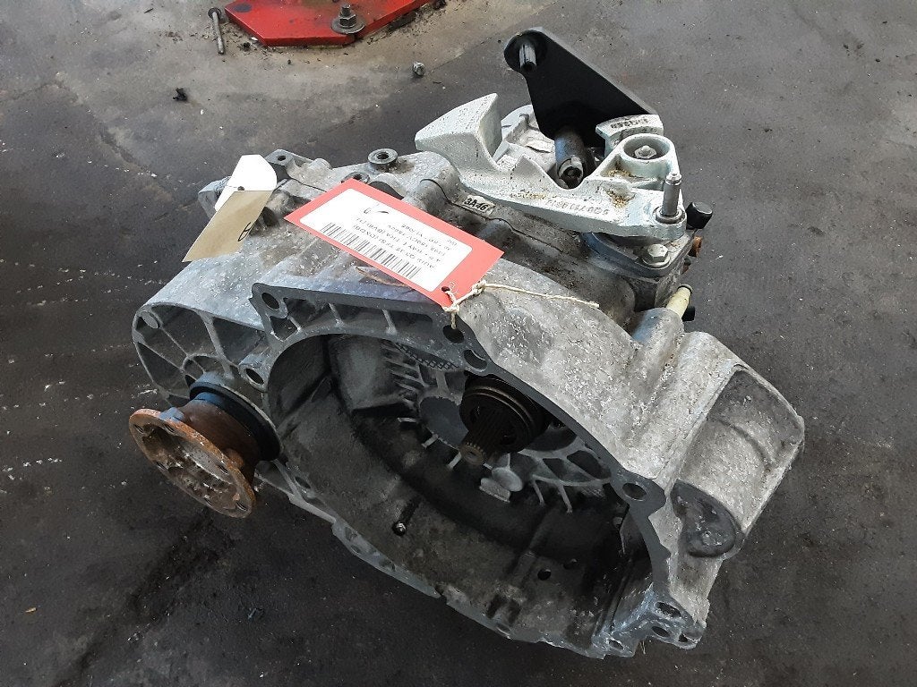 VERSNELLINGSBAK Audi Q3 (F3B) (01-2018/06-2021) (THA), Auto-onderdelen, Info@audi.de, Audi, Audi AG, Gebruikt