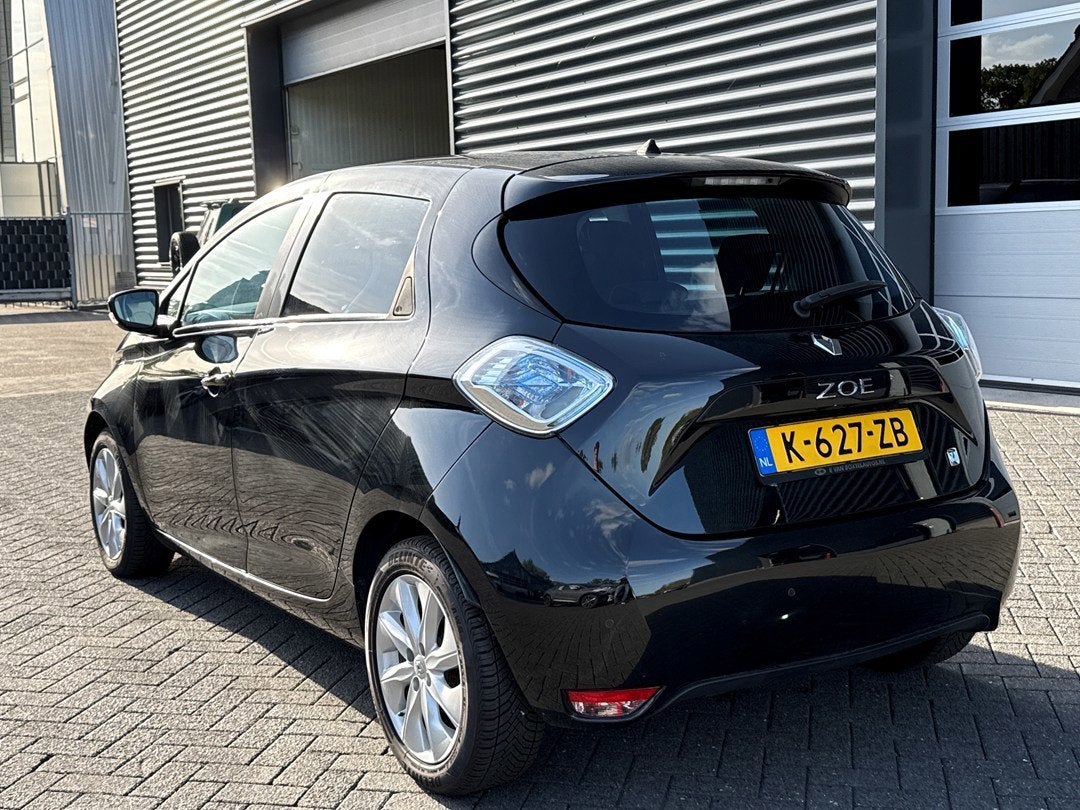 Renault ZOE Q210 Zen Quickcharge 22 kWh | Camera | Navigatie, Autos, 240 km, Achat, 1402 kg, 5 portes