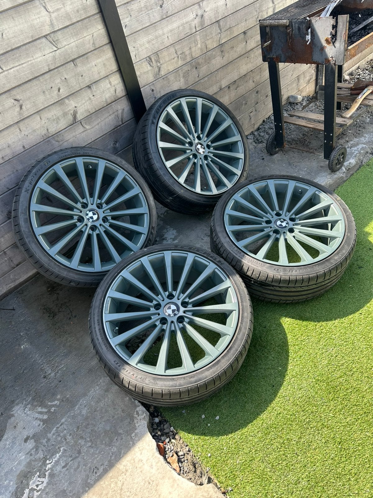 Jantes BMW 20 pouces, Enlèvement